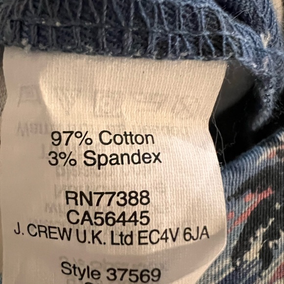 J.Crew Women’s Chino Fit Tropical Print Shorts - Picture 2 of 4